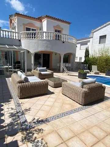 Cap Ras Villa Empuriabrava