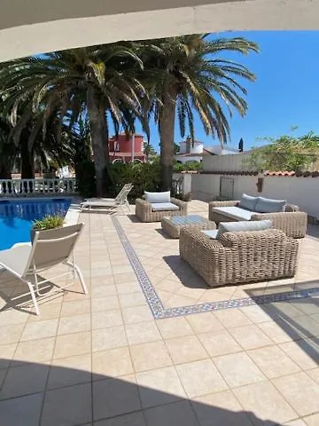 Cap Ras Villa Empuriabrava Spain