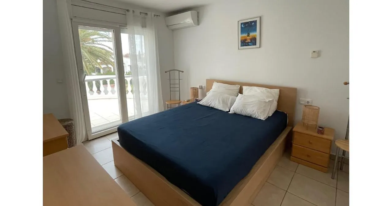 Cap Ras Villa Empuriabrava
