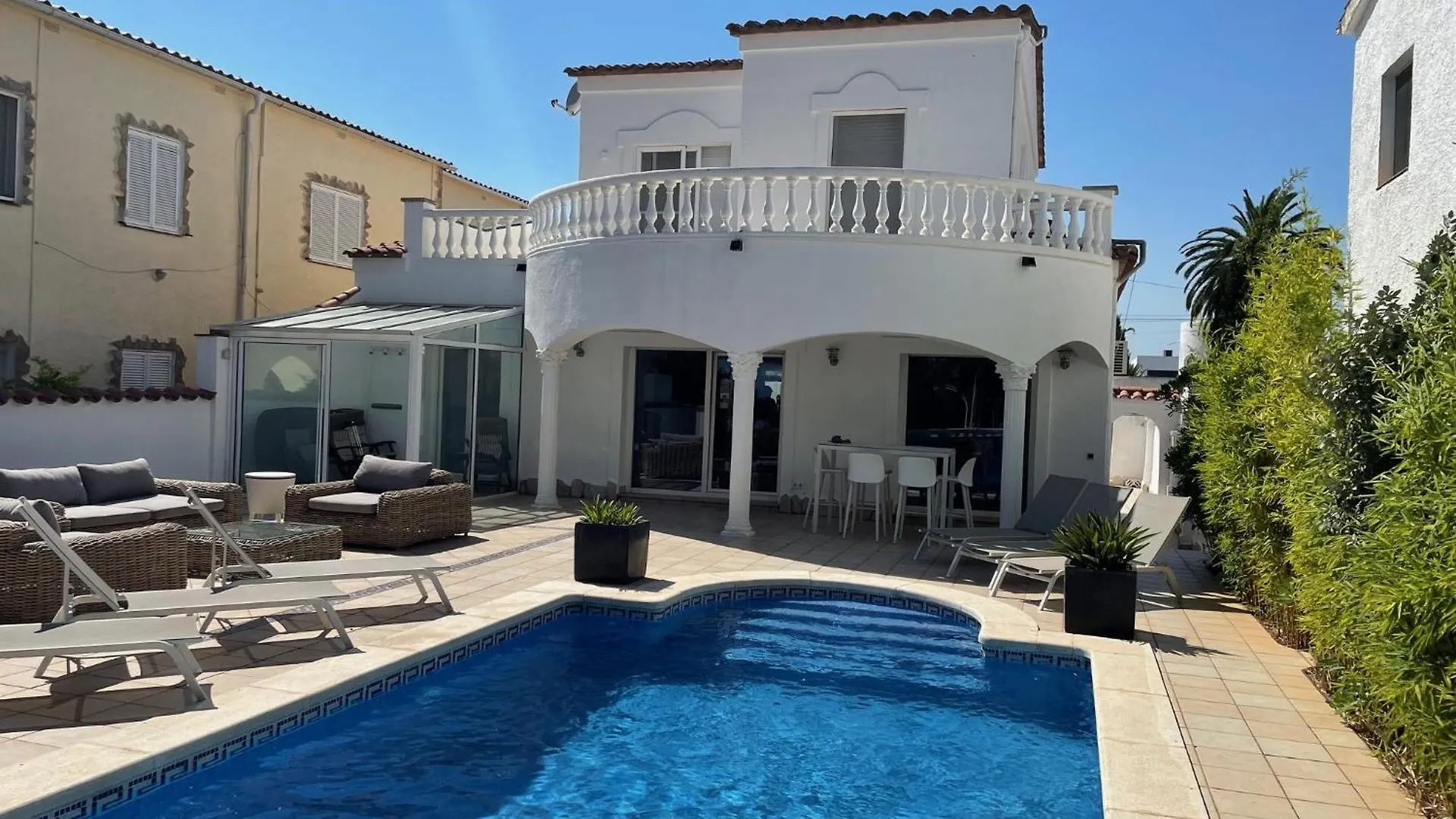 Cap Ras Villa Empuriabrava